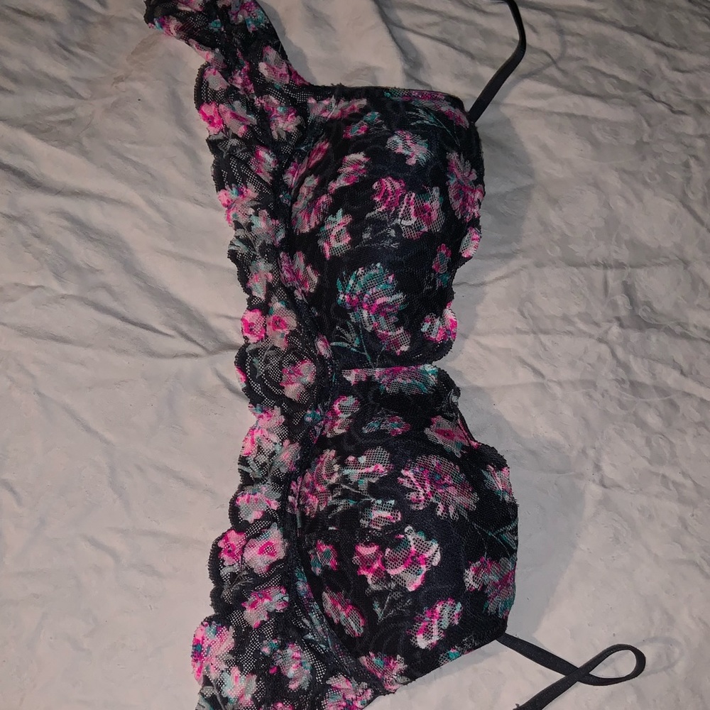 Black with lace floral overlay push up bra